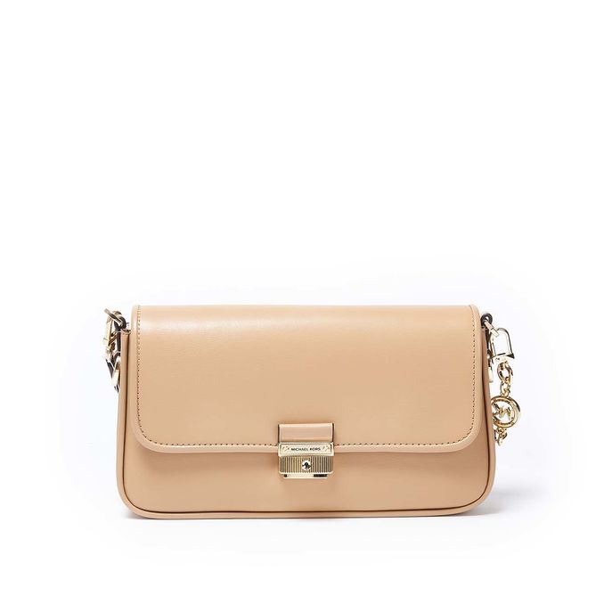 BRADSHAW SHOULDER BAG IN SMOOTH LEATHER Woman Camel