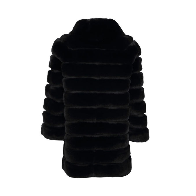 COAT WITH HIGH COLLAR