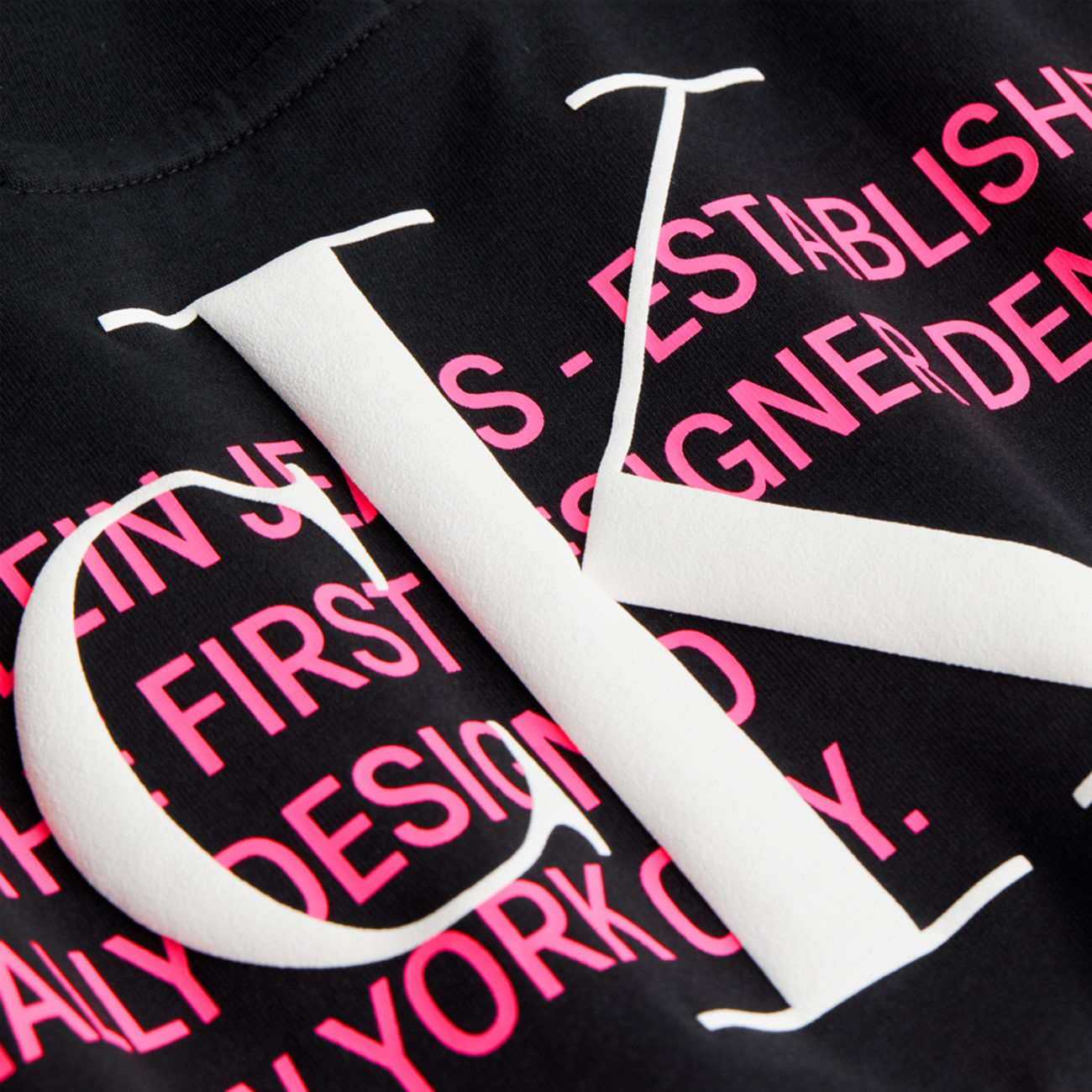 Calvin Klein womens Short Sleeve T-Shirt Monogram Logo at  Women’s  Clothing store