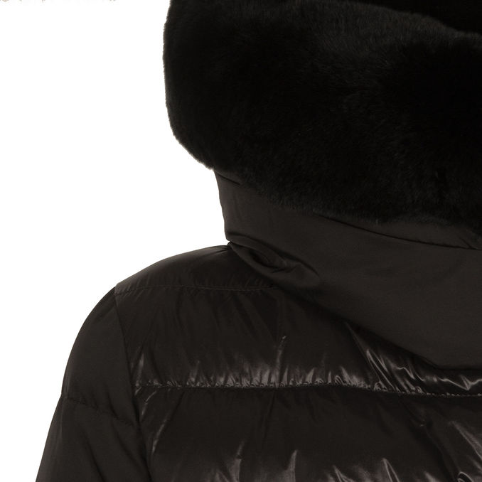 DOWN JACKET WITH HOOD IN FUR Woman Black