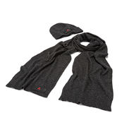 GIFT BOX KIT HAT AND SCARP Unisex Gargouille   GIFT BOX KIT HAT AND SCARP Unisex Gargouille