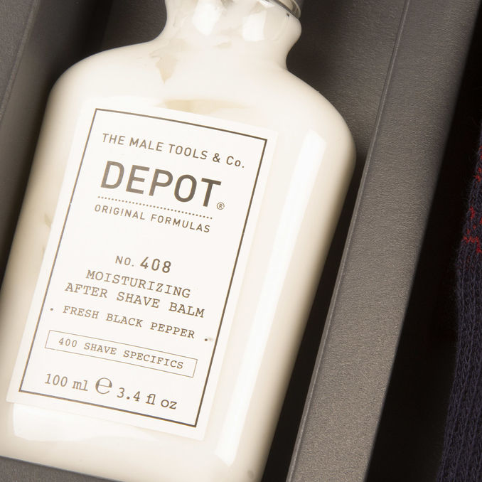 GIFT BOX RED&DEPOT WITH AFTERSHAVE Man Vega Carminio