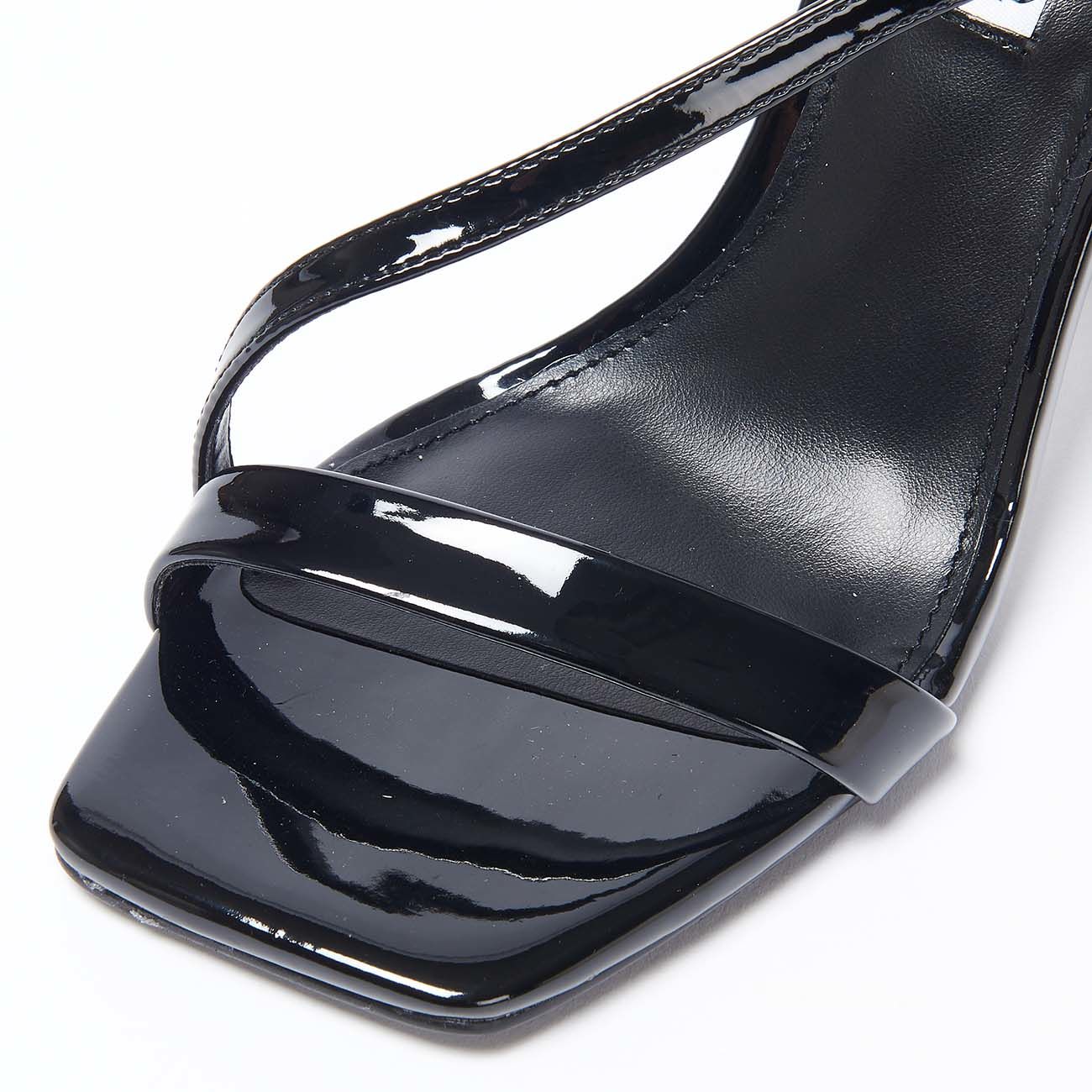 STEVE MADDEN JAYNELL PATENT LEATHER HEEL SANDALS Woman Black patent