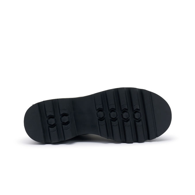 LEATHER CHELSEA BOOTS Women’s Black