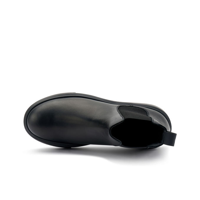 LEATHER CHELSEA BOOTS Women’s Black