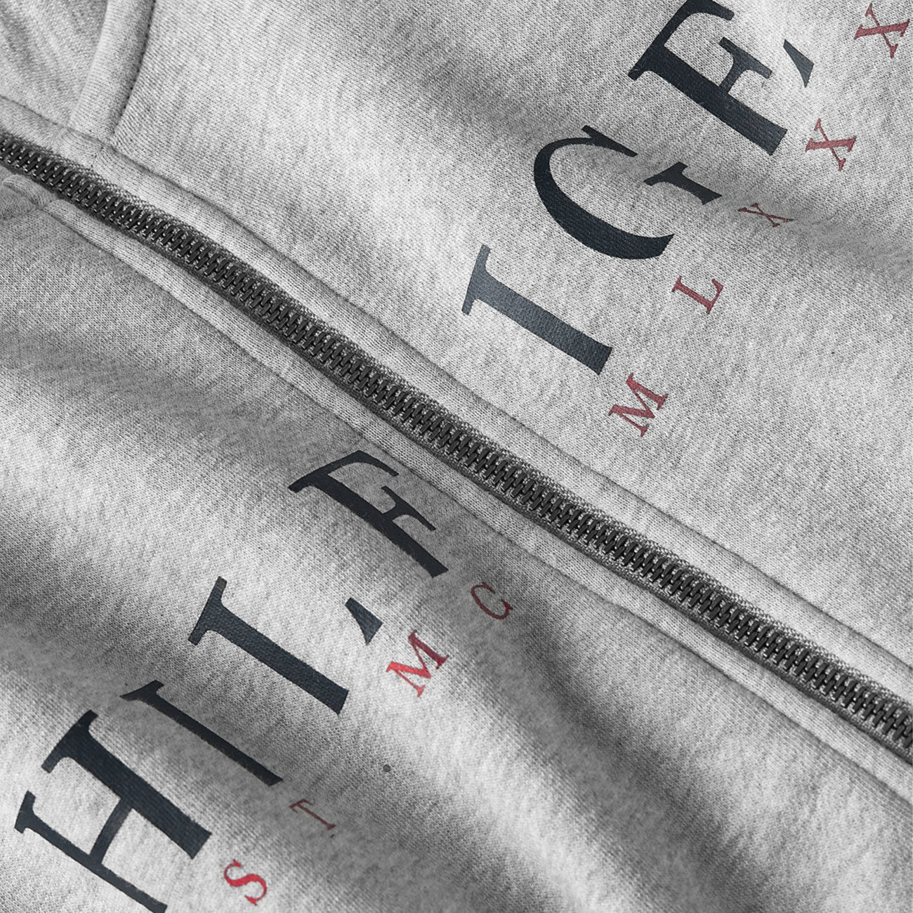 Tommy Hilfiger logo sweat in gray heather
