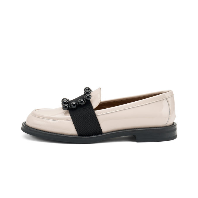 MOCCASINS IN PAINT WITH ACCESSORY Woman Powder