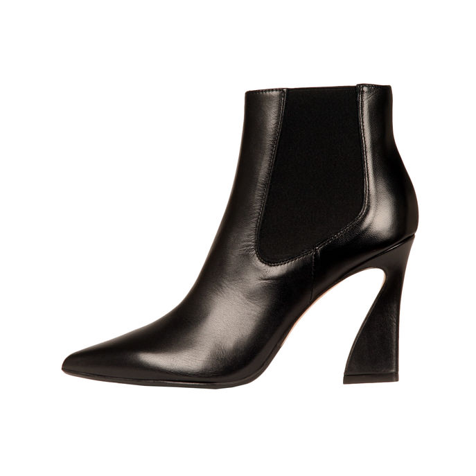 NAPPA DÉCOLLETÉ ANKLE BOOTS WITH HEEL Woman Black