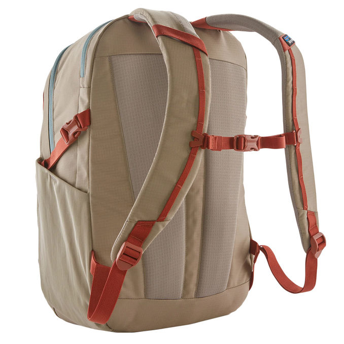 SHELTER BACKPACK 26L