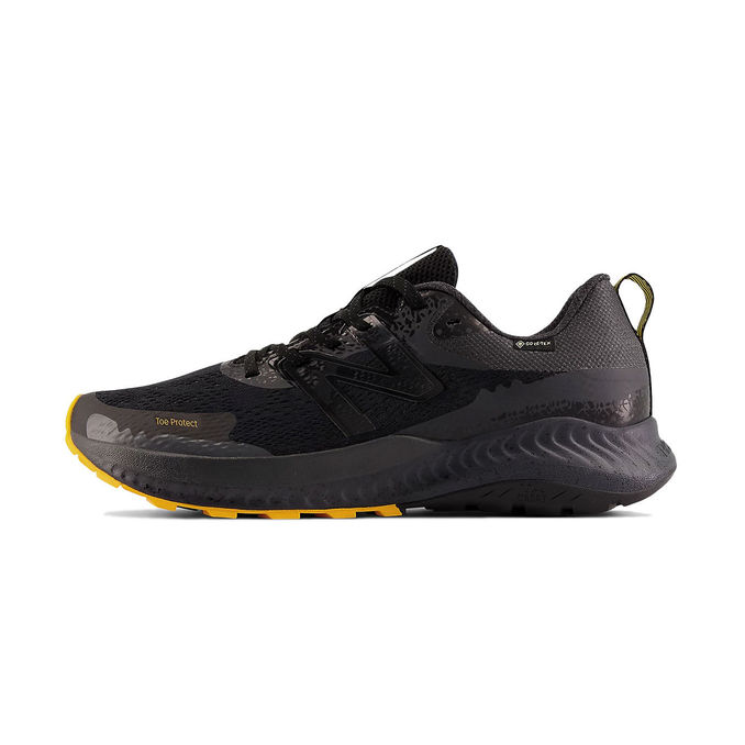 SNEAKERS TRAIL DYNASOFT NTRv5 Man Black