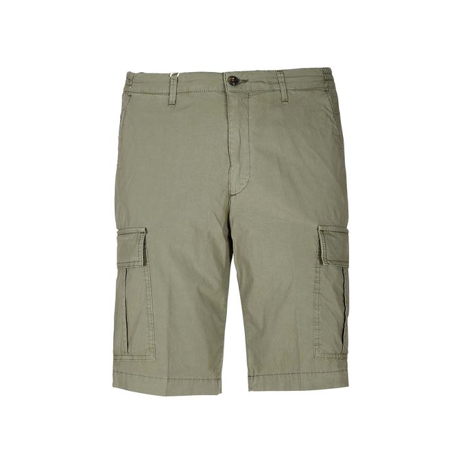 SOLID COLOR CARGO SHORTS Man Verdina