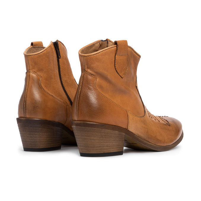 TEXAN WITH HEEL IN BRUSHED LEATHER Woman Cuoio