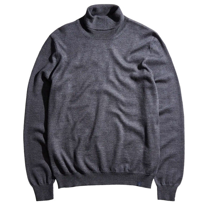 TURTLENECK IN EXTRA FINE MERINOS WOOL STOCKING KNIT Man Catramer