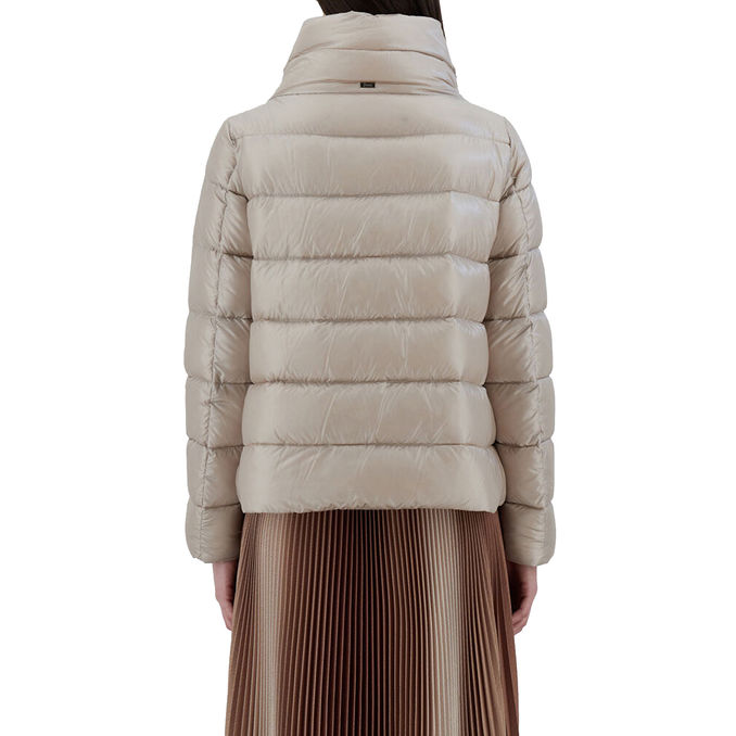 ULTRALIGHT NYLON HOOD Chantilly